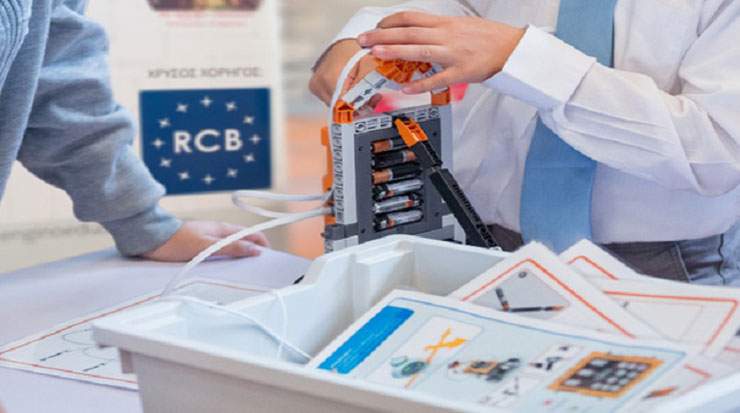 Pancyprian Robotics Week attracted more than 900 children