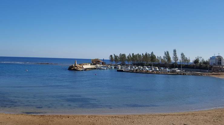 Ayia Triada, Paralimni