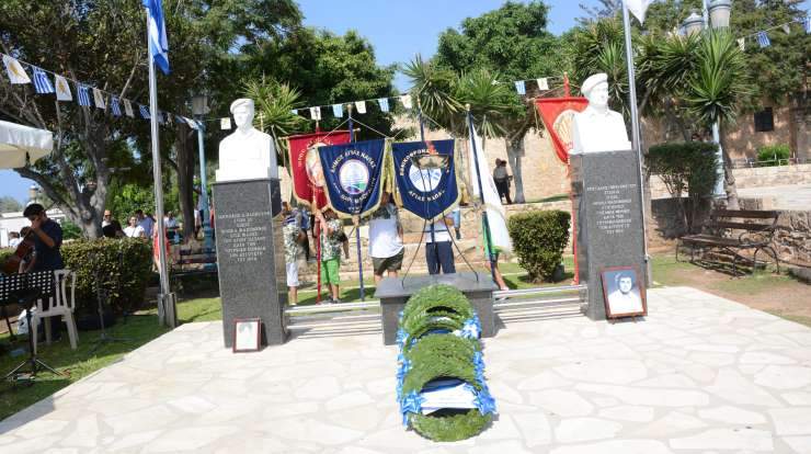 Wreaths were also placed at the Heroes Memorial, athletes belonging to the Pericles Demetriou Club lit the memorial’s flame and a cultural programme held