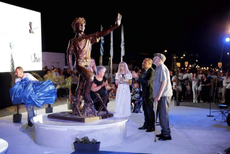 The Unveiling of the Statues of Tasos Isaac and Solomos Solomos
