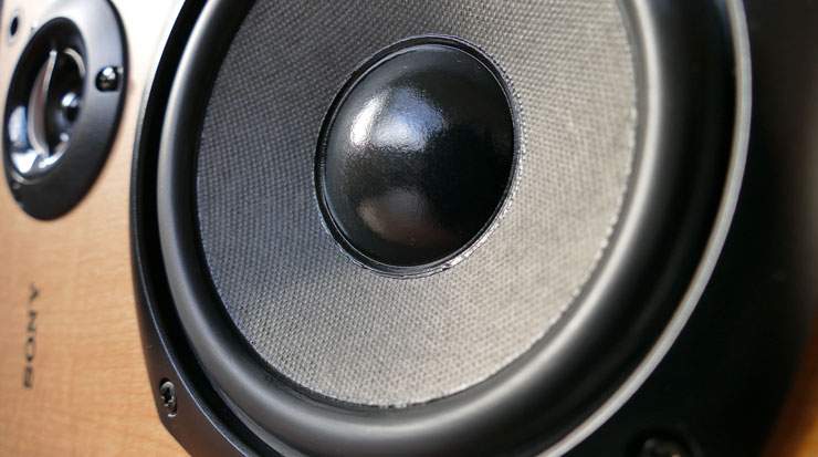 It has been reported that tourists living in hotels have been disturbed by regional noise pollution